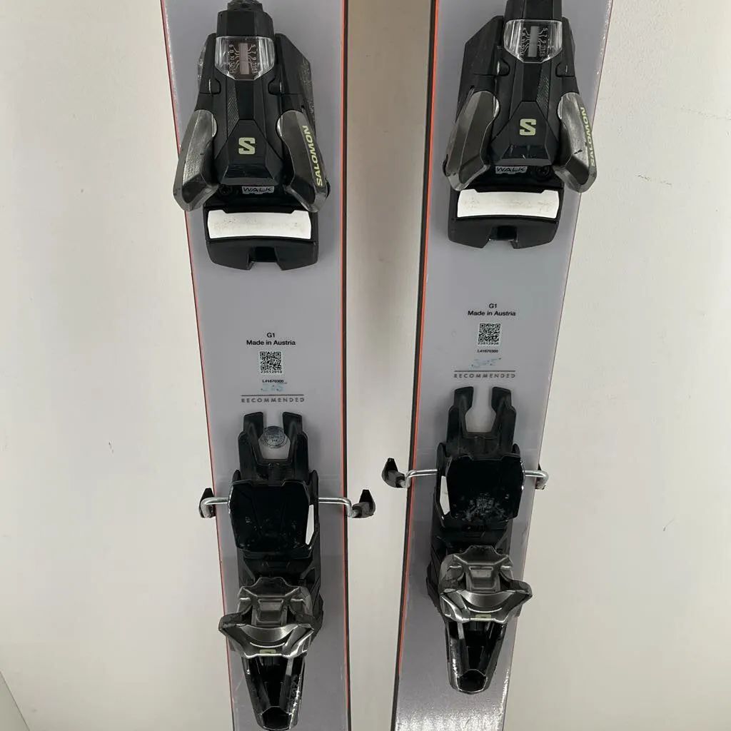 2023 Salomon QST 106 w/ Salomon Strive 14 Bindings