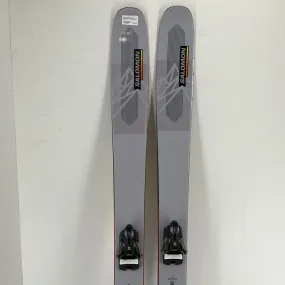 2023 Salomon QST 106 w/ Salomon Strive 14 Bindings