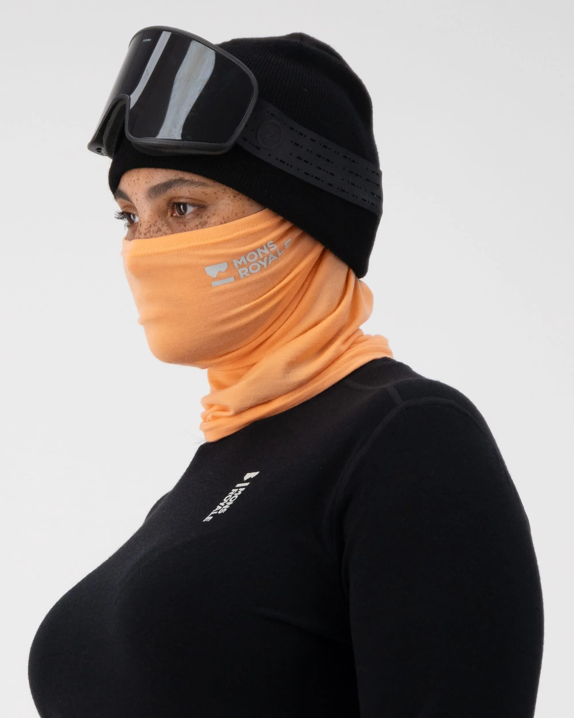 Daily Dose Merino Neckwarmer - Punch