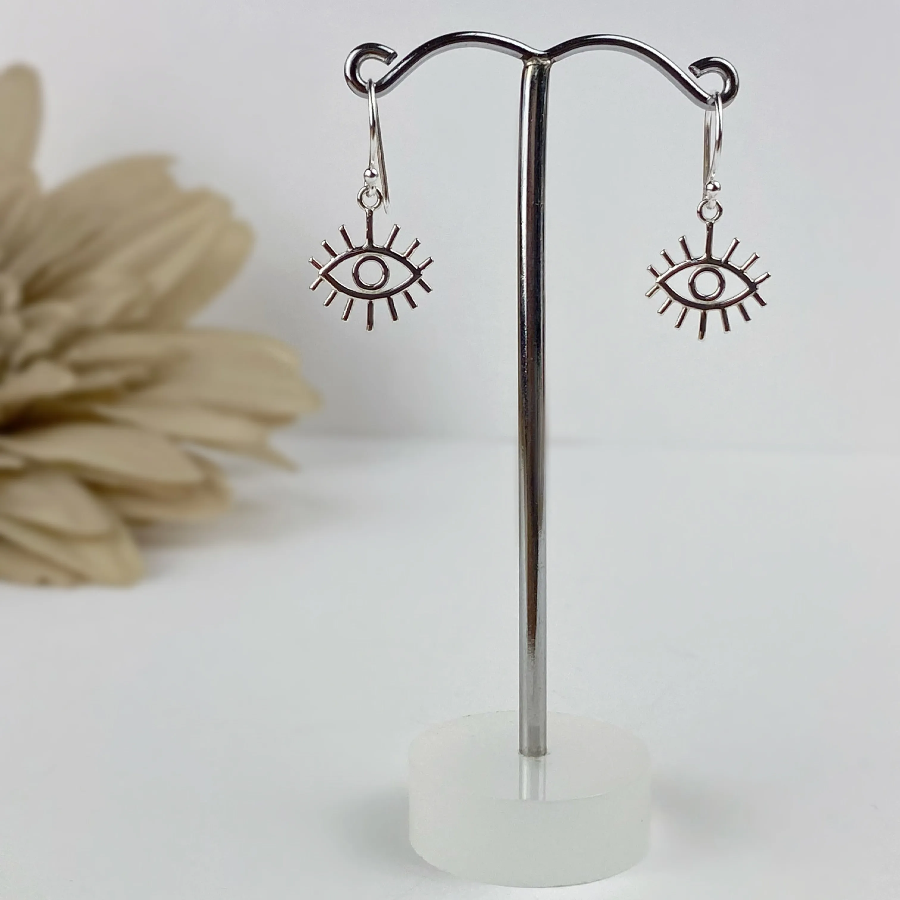 Eyes On You Earrings - VE748