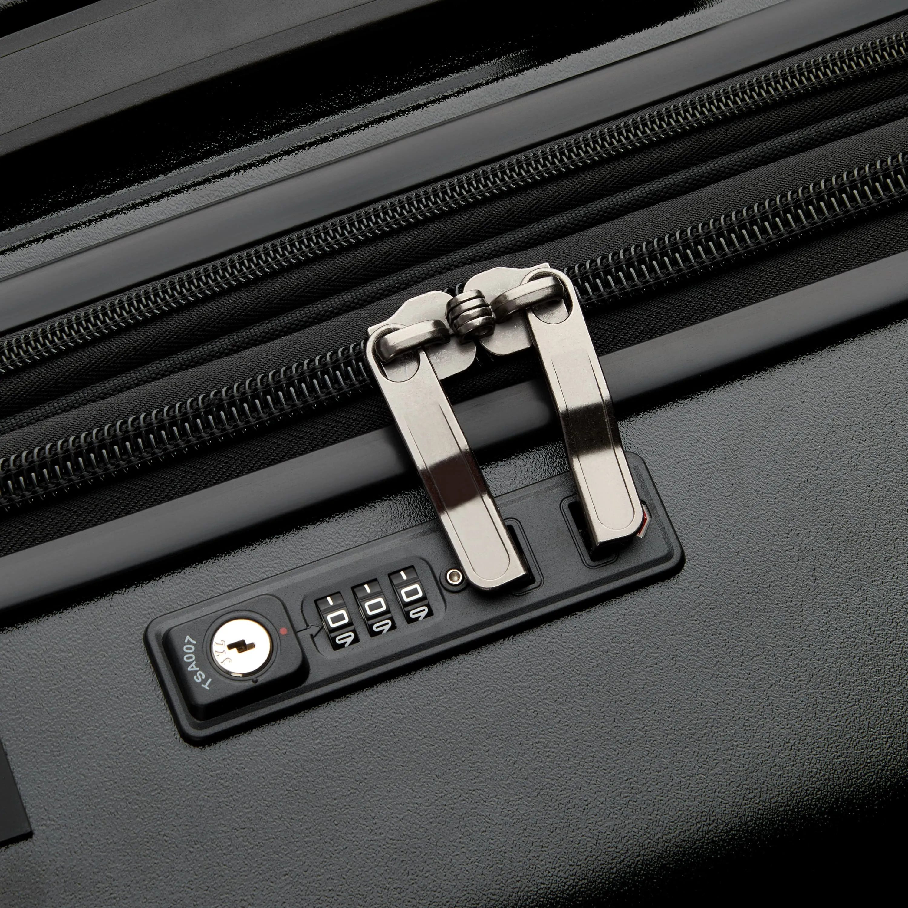 JH002B - Large Expandable Spinner Trunk