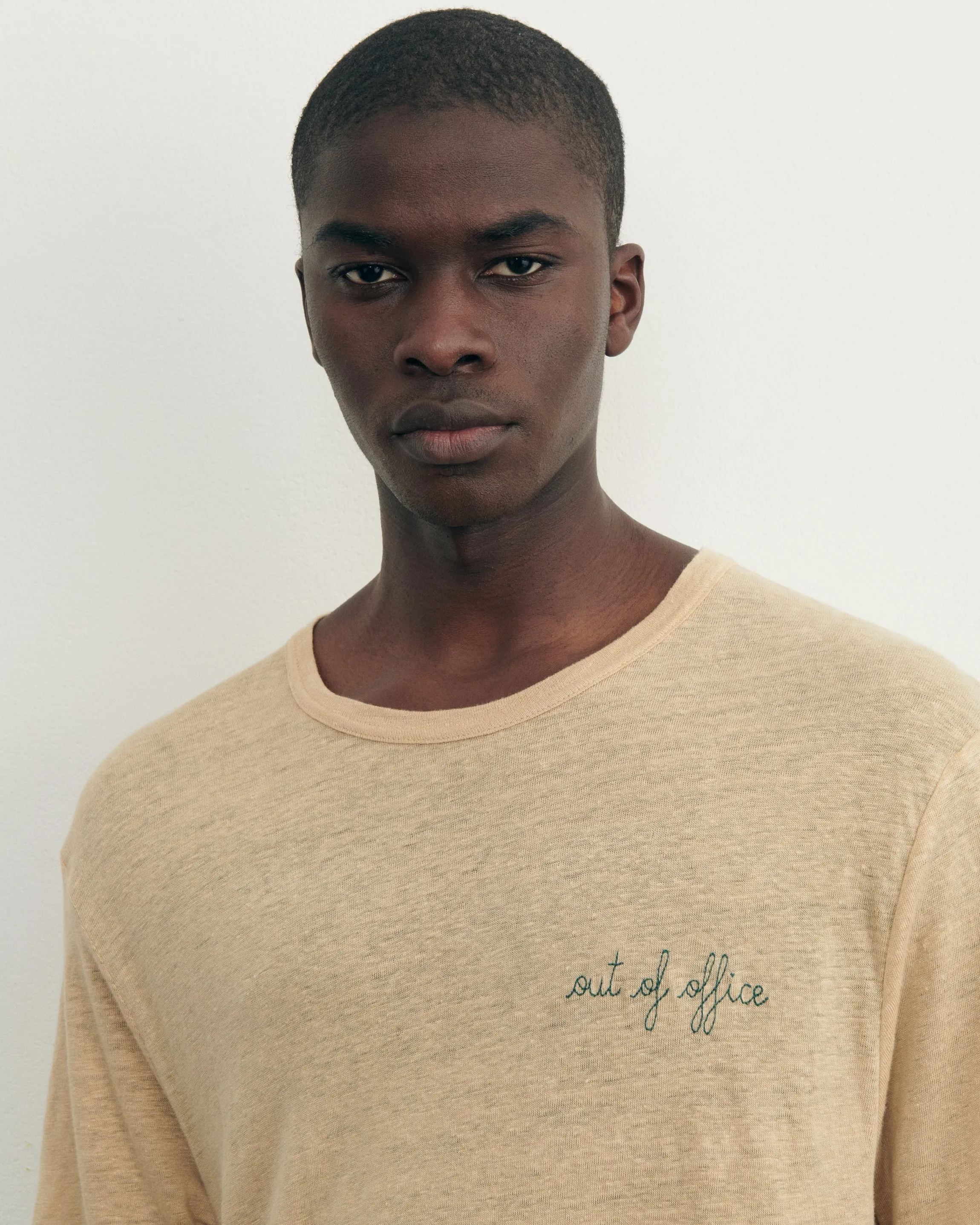 Linen Villiers T-shirt "out of office"