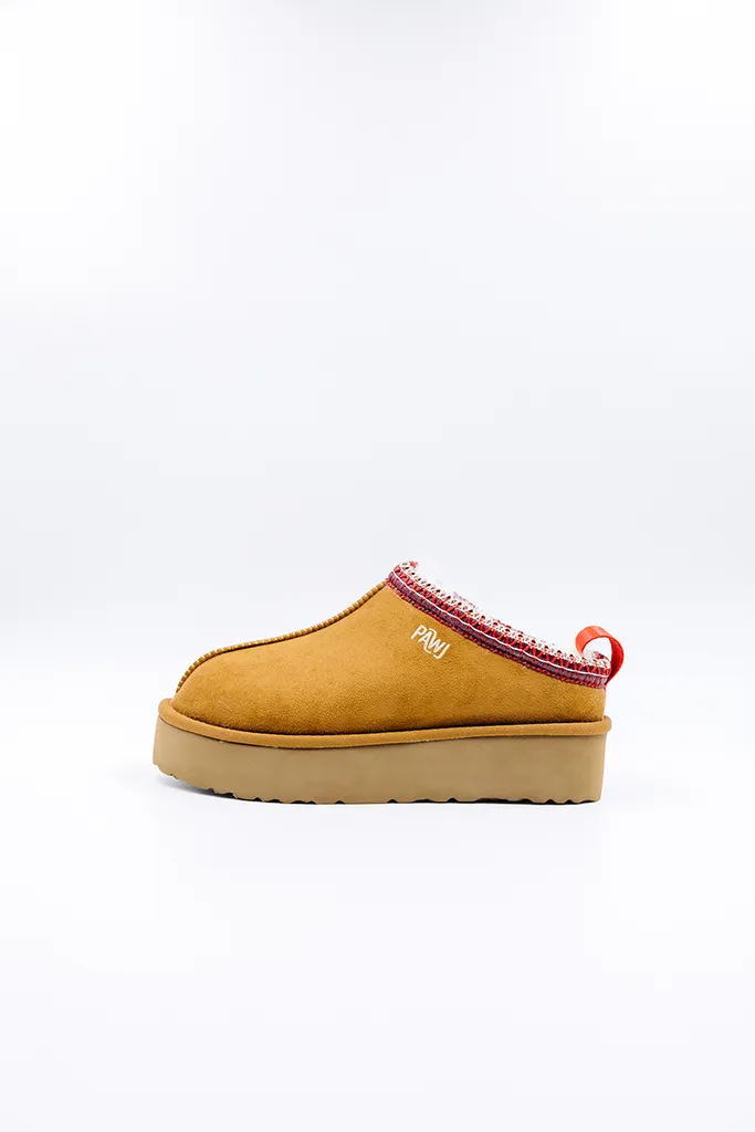 PAWJ Roe Clog | Chestnut / Aspen Snow