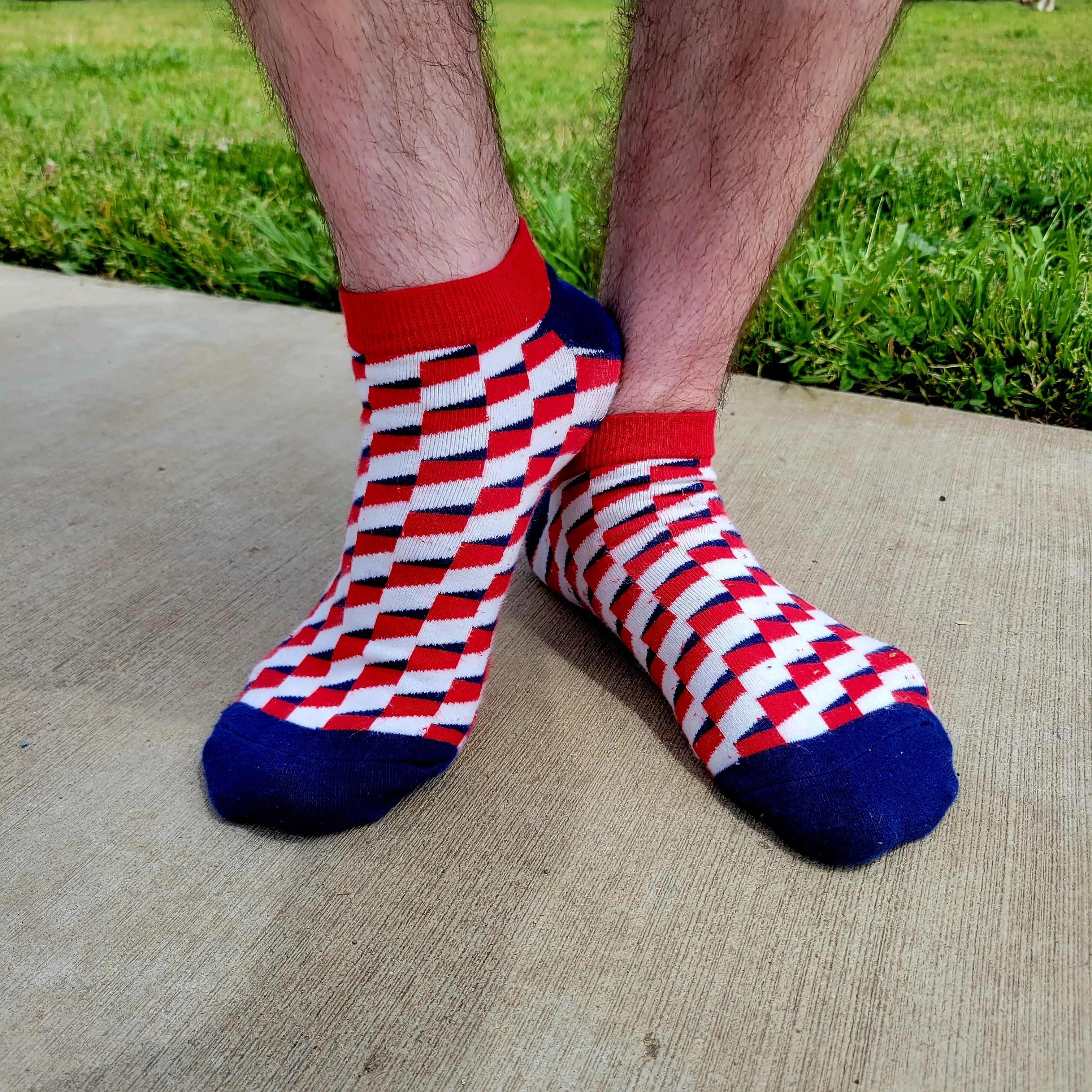 Red, White Blue 3D Cubed Patterned Ankle Socks (Adult Large - Men's Shoe Sizes 8-12)