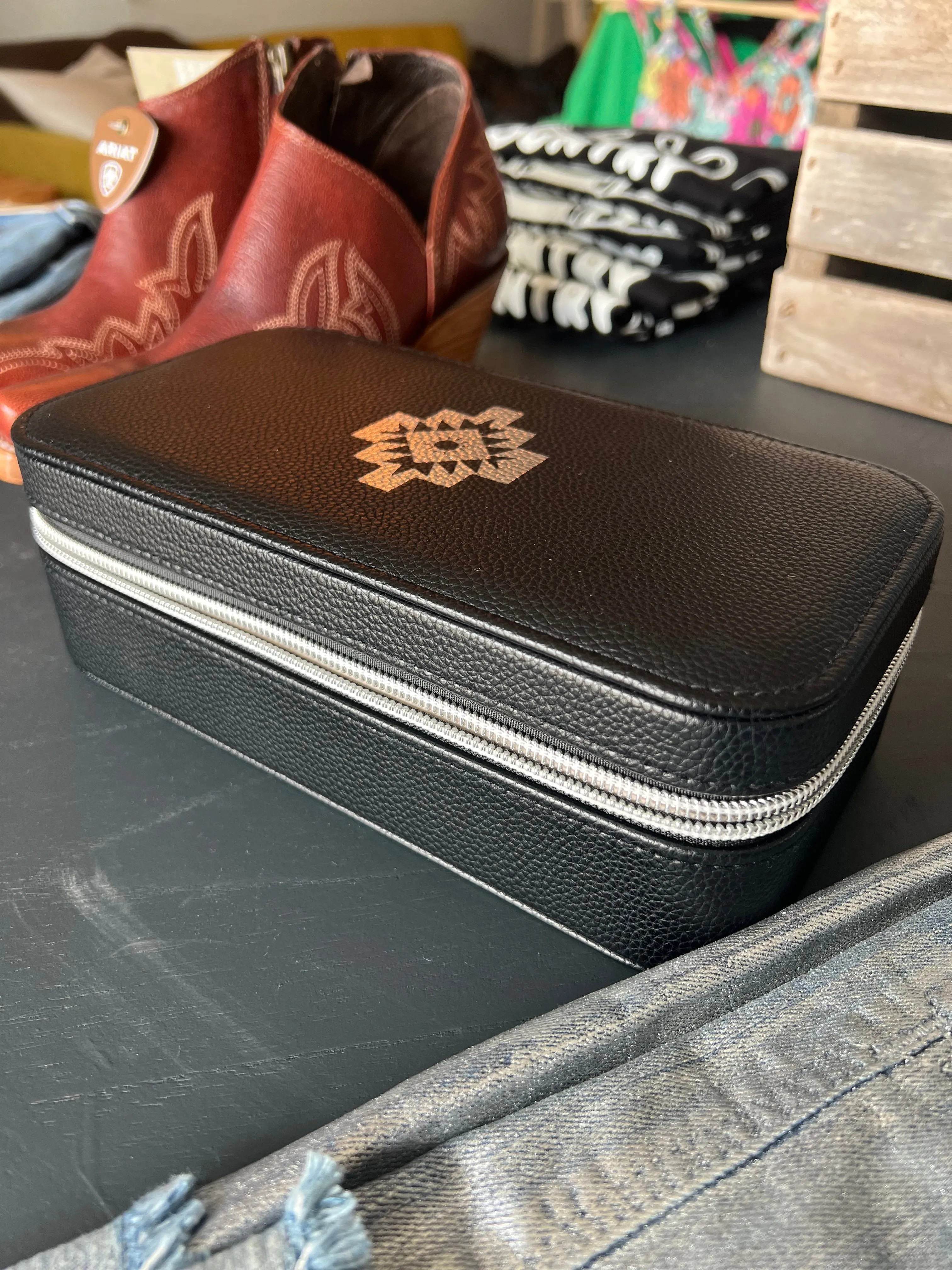 Southwest Travel Jewelry Box {big}