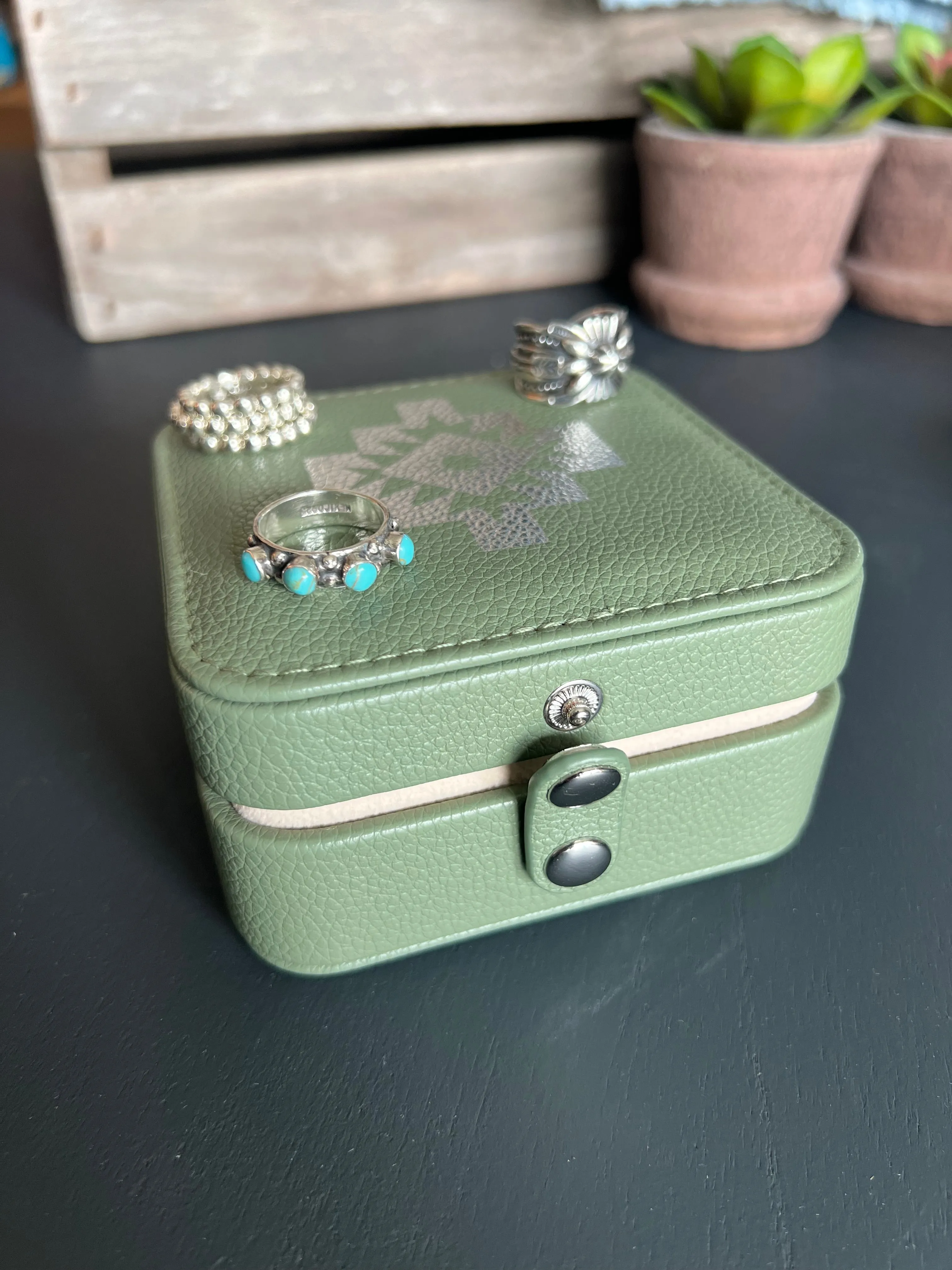 Southwest Travel Jewelry Box {small}