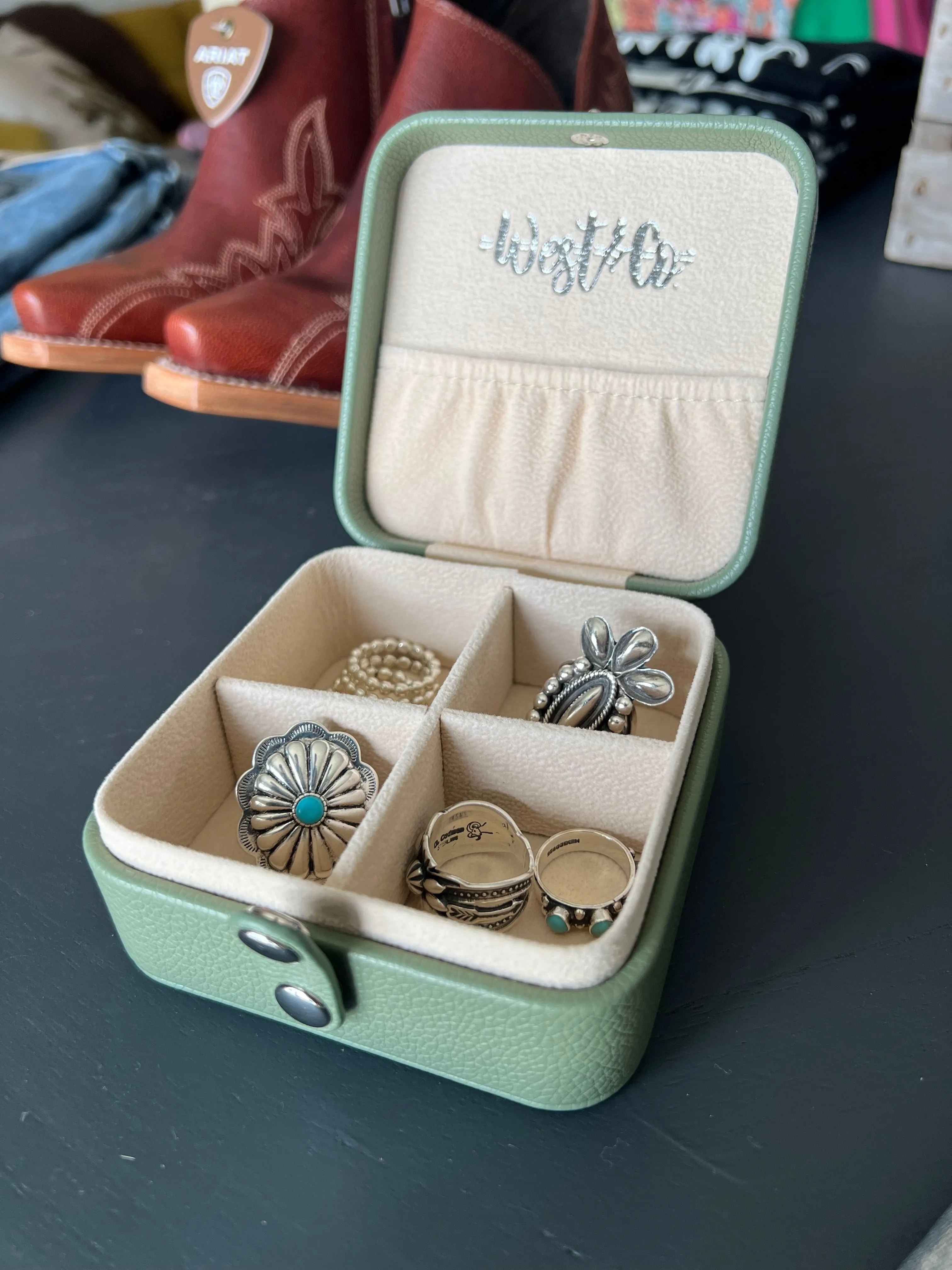 Southwest Travel Jewelry Box {small}