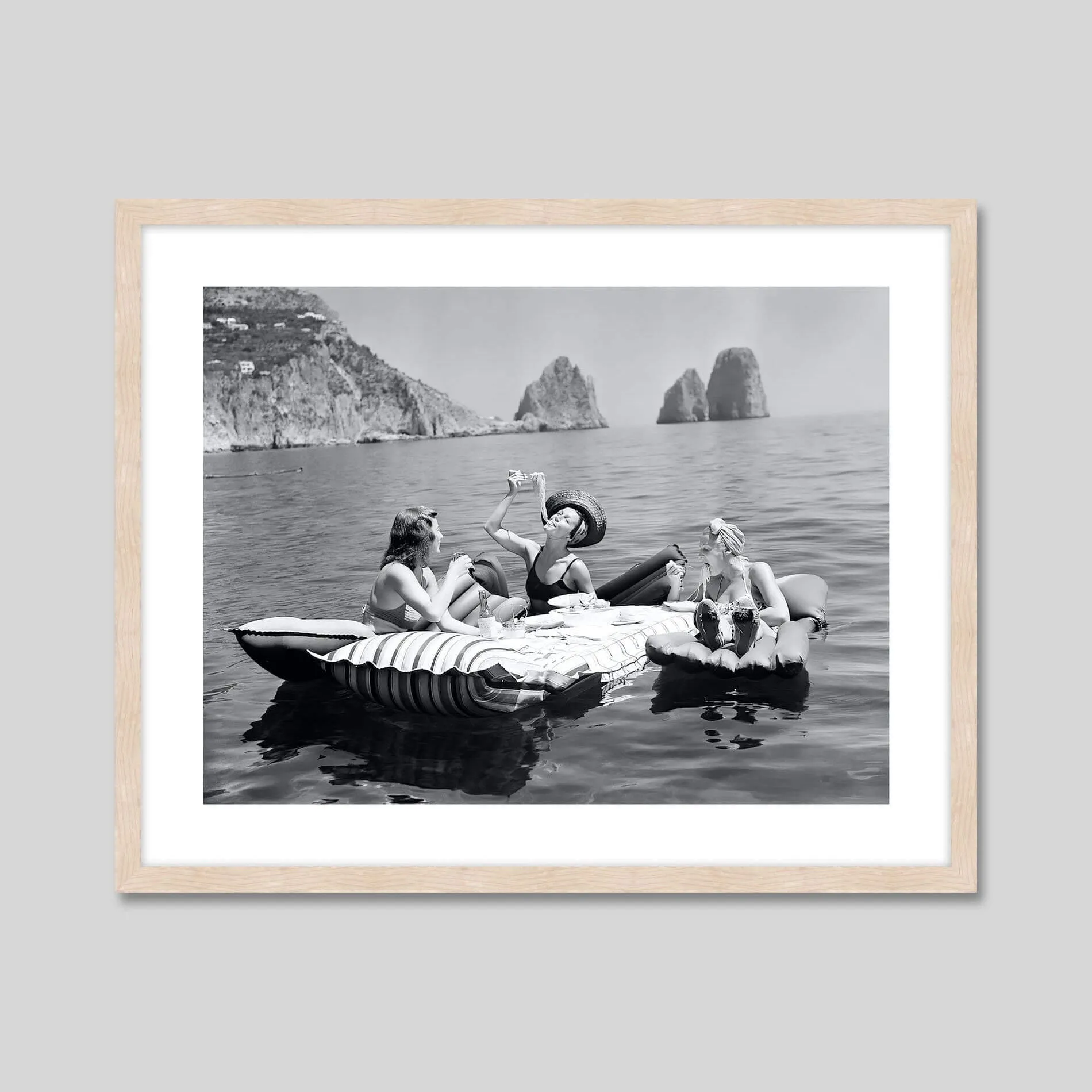 Woman Eating Spaghetti, Capri 1939